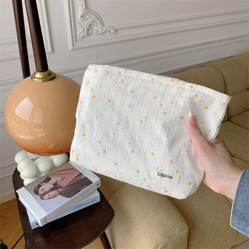 Fashion Vintage Floral Makeup Pouch Cosmetic Bag Organizer Wash Bag for Daily Clutch Storage Makeup Travel Toiletries Bathroom - Image 4