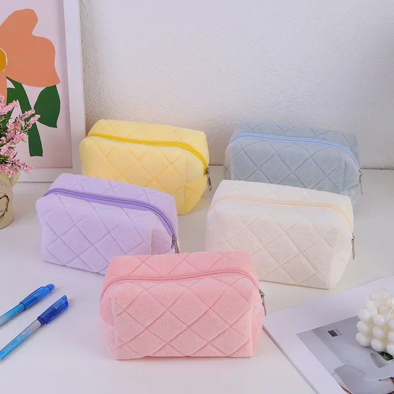 Zipper Large Solid Color Cosmetic Bag Cute Makeup Bag for Women Travel Make Up Toiletry Bag Washing Pouch Plush Pen Pouch - Image 5