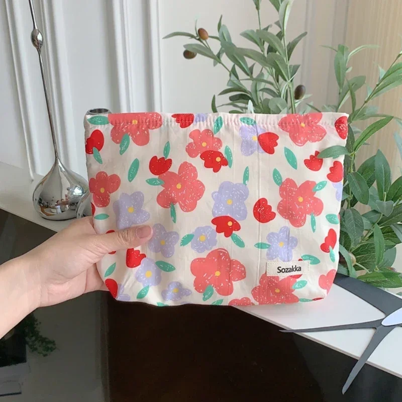 Fashion Vintage Floral Makeup Pouch Cosmetic Bag Organizer Wash Bag for Daily Clutch Storage Makeup Travel Toiletries Bathroom - Image 2